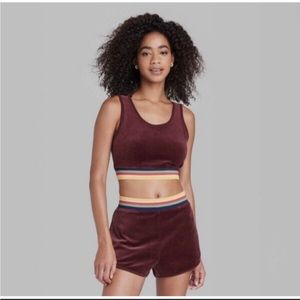 Wild Fable Womens Size M Mid Rise Velour Track Shorts vineyard grapeburgundy NEW